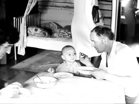 Luma Dream Machine Ray2 video