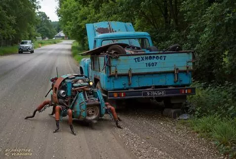 AI Video from prompt: A big Old Electro-mechanical bug robot crawls al