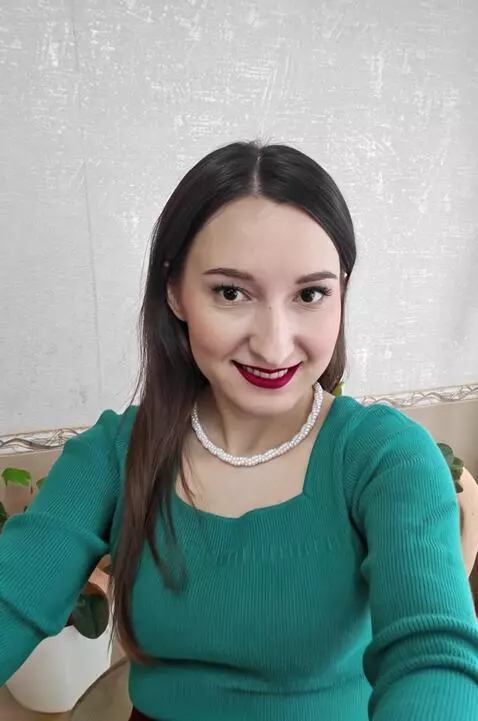AI Video from prompt: A woman with black red lace lingerie and stockin