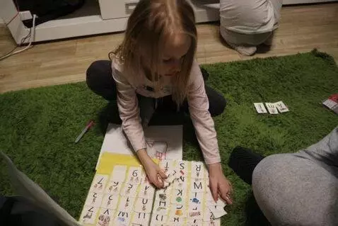 AI Video from prompt: Przykładowy opis łazienka iw mieszkaniu z motywe