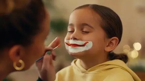 AI Video from prompt: smile face paint