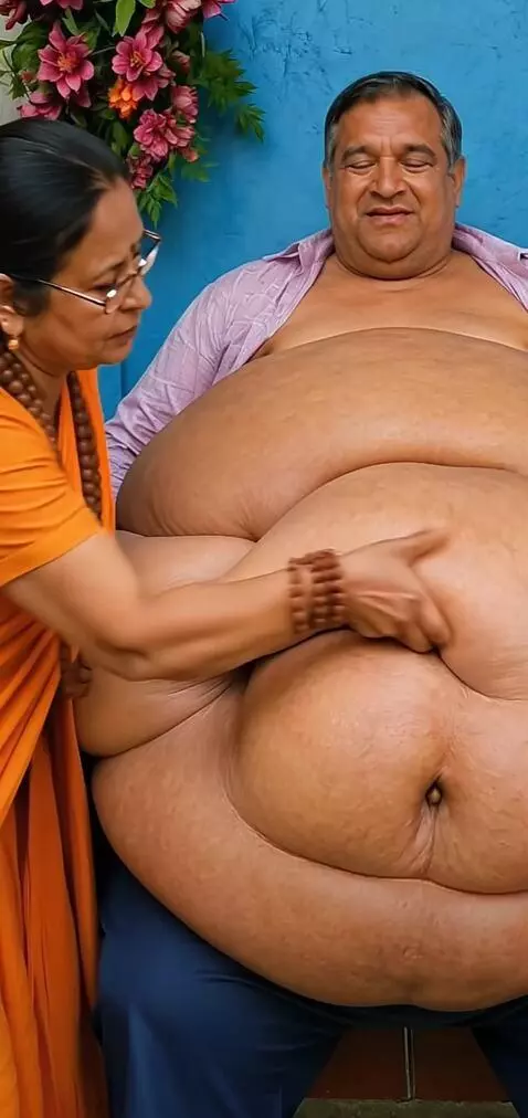 AI Video from prompt: Create a video where this lady has grabbed and p
