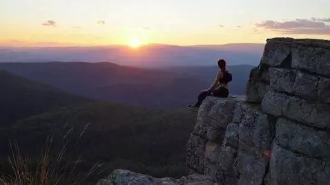 AI Video from prompt: Create a cinematic video with a realistic style,