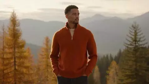 AI Video from prompt: Create a 60-second cinematic men's fashion comme