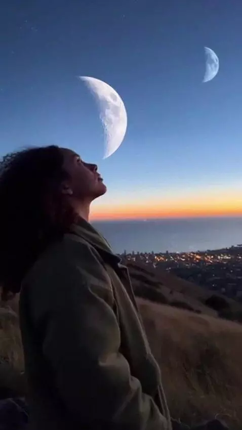 AI Video from prompt: what if earth had two moons