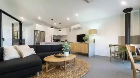 AI Video from prompt: Make me a professional real estate walk-through 