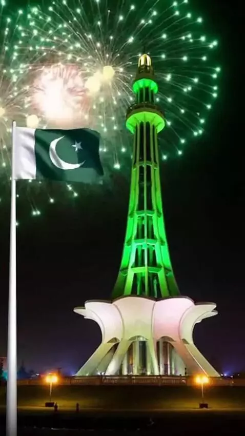 AI Video from prompt: Minar-e-Pakistan & Fireworks): "A magnificent vi