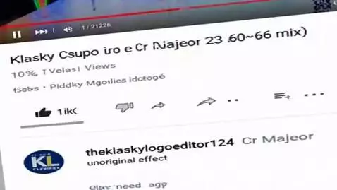 AI Video from prompt: (sugercat sit on chair going youtube and upload 