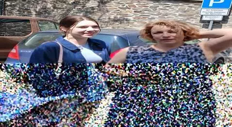 AI Video from prompt: French kissing
