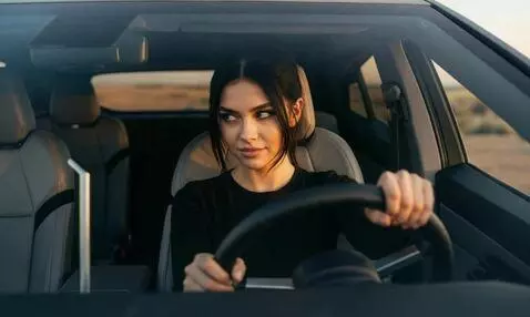 AI Video from prompt: Cinematic 5‑second clip, photorealistic, 8K. Sta