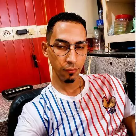 AI Video from prompt: AI Video Prompt  Create a highly realistic video