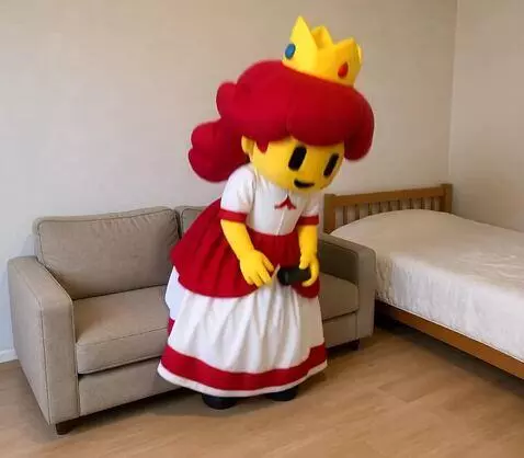 AI Video from prompt: Classic Peach with No Feet & Yes Crown & without