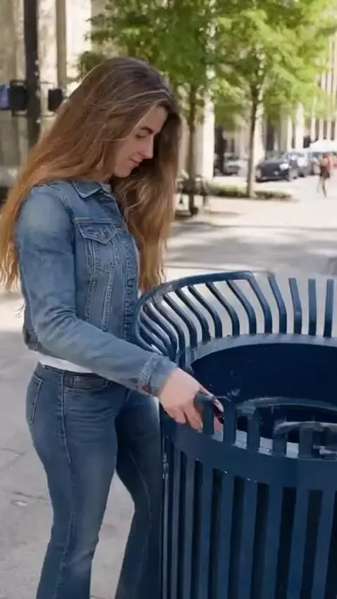 AI Video from prompt: smiling woman barefoot with slightly dirty soles