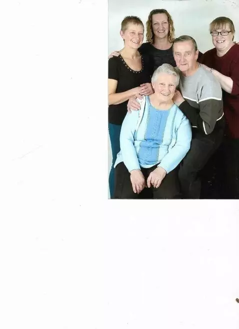 AI Video from prompt: a family get together at a photo shoot having a 