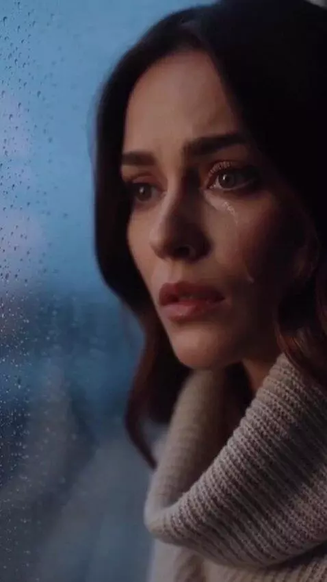 AI Video from prompt: Cinematic vertical 9:16 music video, photorealis