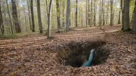 AI Video from prompt: Guy falling down hole