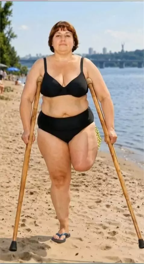 AI Video from prompt: A woman with the left leg amputated up to the lo