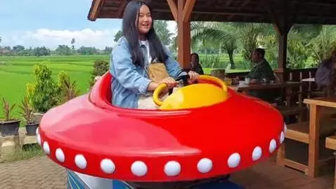 AI Video from prompt: create me a 4sec video with this prompt: a Gen Z