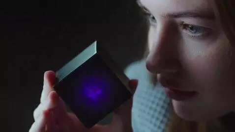 AI Video from prompt: Prompt in English.  A mysterious spectacular sci