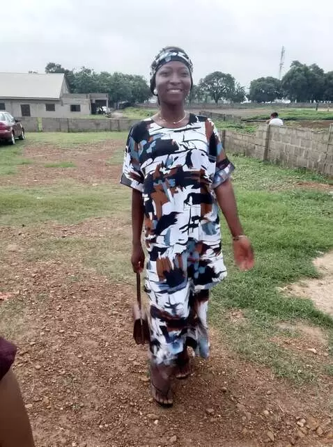 AI Video from prompt: Generate video of me dancing kiss Daniel song te