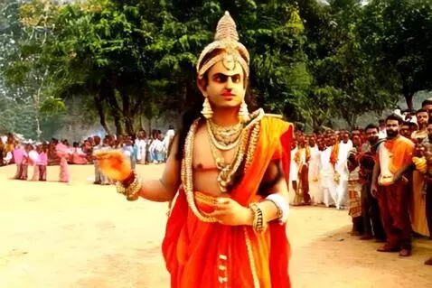 AI Video from prompt: lord krishna guiding in kurksehtra
