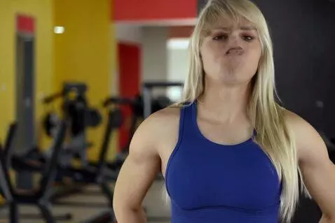 AI Video from prompt: i am lazy to go to gym