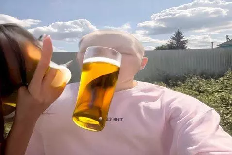 AI Video from prompt: beautiful girls come up and drink beer