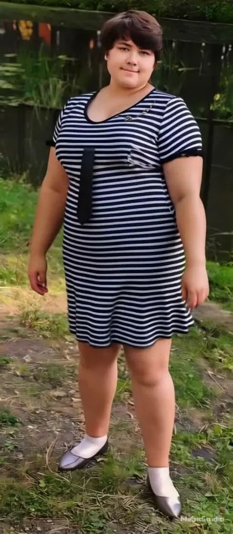 AI Video from prompt: Chrissy Metz buxom Full Fat Plus Size Bodybuildi