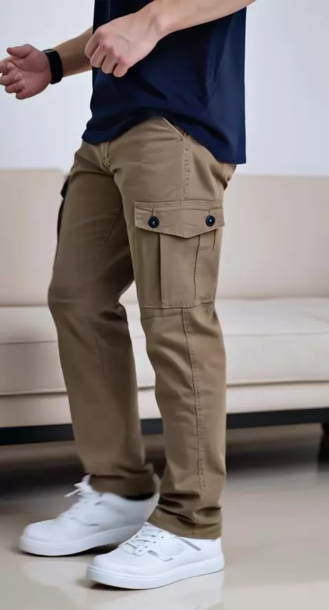 AI Video from prompt: Gerakan berjalan santai bolak balik seperti seda