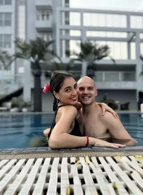 AI Video from prompt: My boyfriend and I are childfree and don't want 