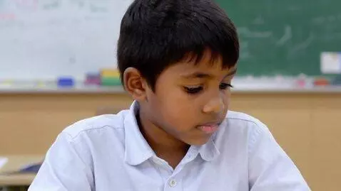 AI Video from prompt: Teen in school