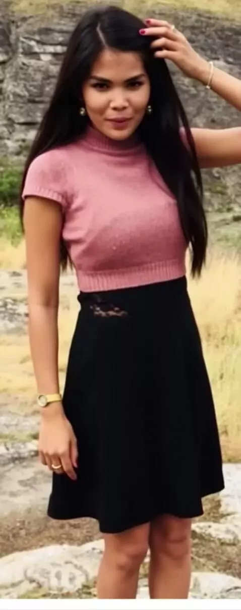 AI Video from prompt: Girl sitting on stool ,