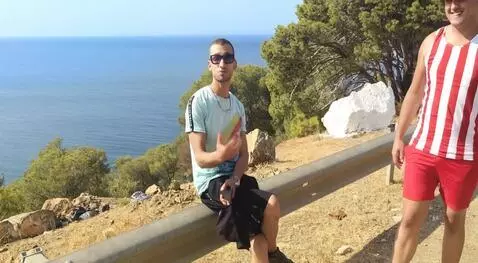 AI Video from prompt: Stunning arabesques for mawlid nabawi 2025