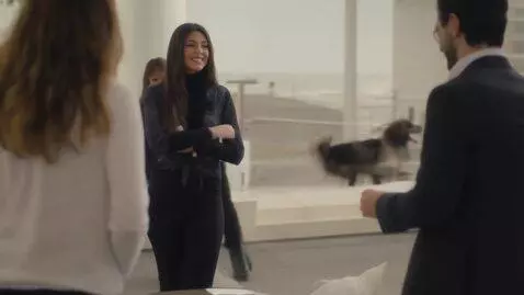 AI Video from prompt: Ertalab tonggi quyosh nurlari ostida Xovos tuman