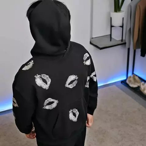 Kling 2.1 (pro) video