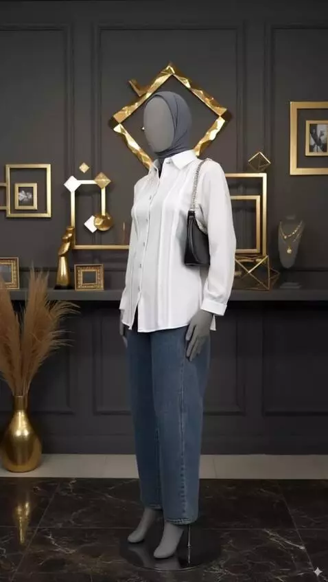 AI Video from prompt: buatkan produk berputar 360°