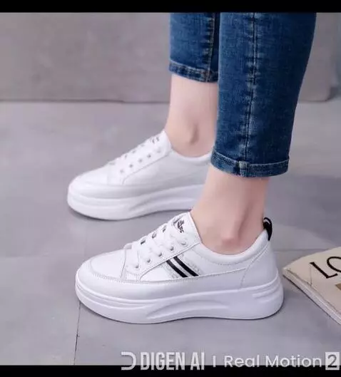 AI Video from prompt: Buatlah video seorang wanita cantik sedang merev