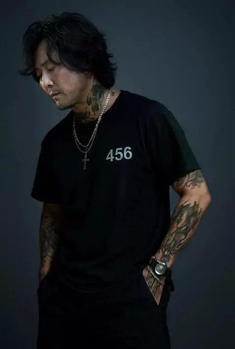 AI Video from prompt: Hshwhwiwiieisisieieiei