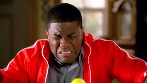 AI Video from prompt: Этот мужчина писает в раковину в которой плавает