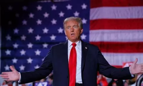 AI Video from prompt: хлопнул в ладоши и выросли оленьи рога