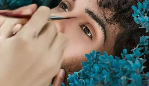 AI Video from prompt: In bloom