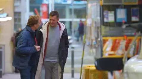 AI Video from prompt: Убрать красный кружок с крестиком и на этом мест