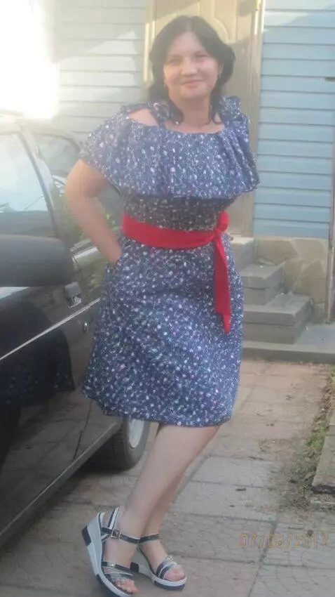 AI Video from prompt: dancing woman