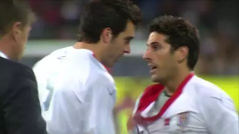 AI Video from prompt: Криштиану Роналду кричит голосом Криштиану Ронал