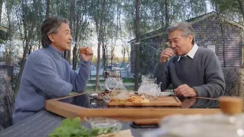 AI Video from prompt: Подожгли концертный зал