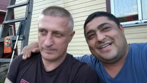 AI Video from prompt: Подрались потом помирились