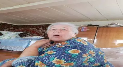 AI Video from prompt: Едет на лошади