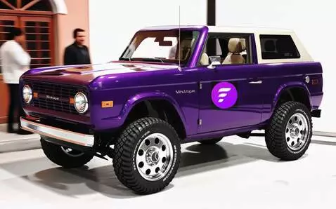 AI Video from prompt: the background is a mix of light colours as this