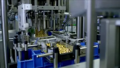 AI Video from prompt: Dynamic camera movement in a modern dietary supp