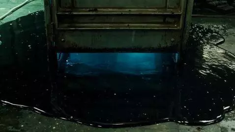 AI Video from prompt: (marvel) a movie scene of  Venom symbiote, melti